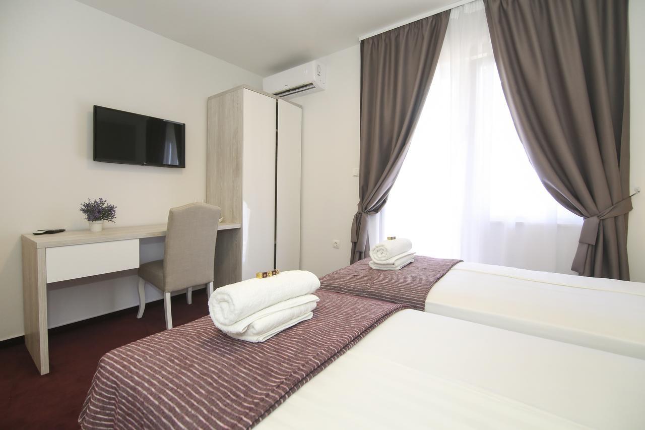 Maxim Rooms & Apartments Split Exterior foto